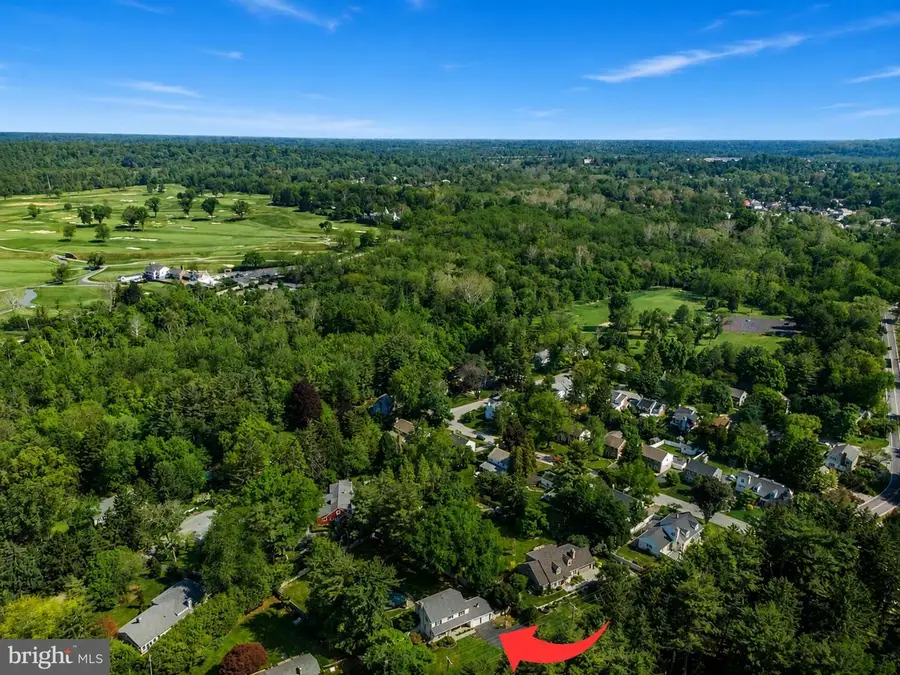 6113 W Mill Rd, Flourtown, PA 19031 - #2