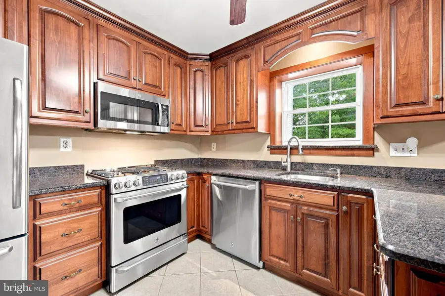 508 Carousel Cir, West Norriton, PA 19403 - #3