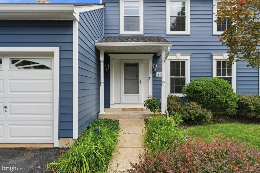 13 Leatherwood Dr, Collegeville, PA 19426 - #2