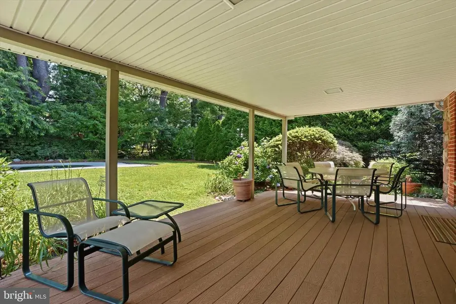 627 Meadow Rd, Huntingdon Valley, PA 19006 - #3