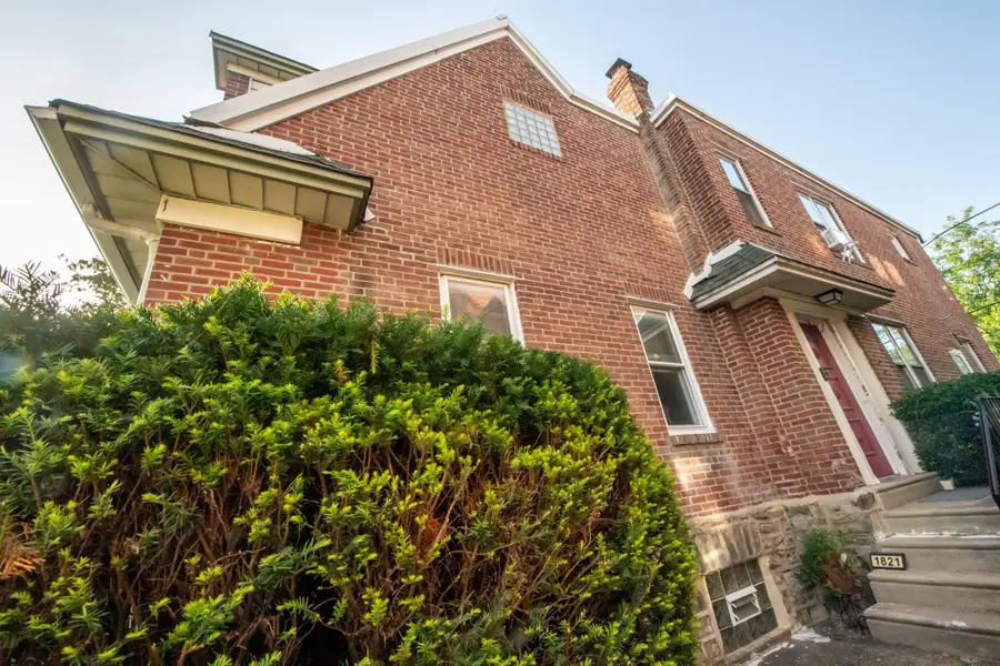 1821 Erlen Rd, Elkins Park, PA 19027 - #3