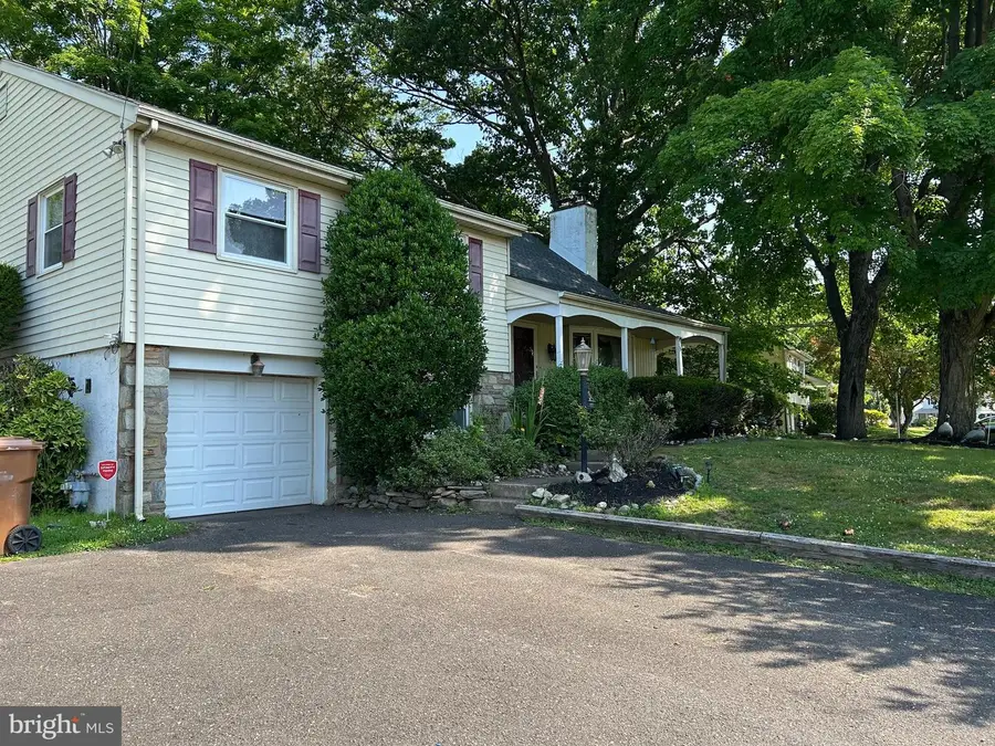 1252 Hoffman Rd, Ambler, PA 19002 - #2