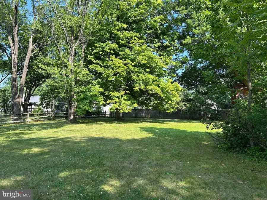 1252 Hoffman Rd, Ambler, PA 19002 - #3