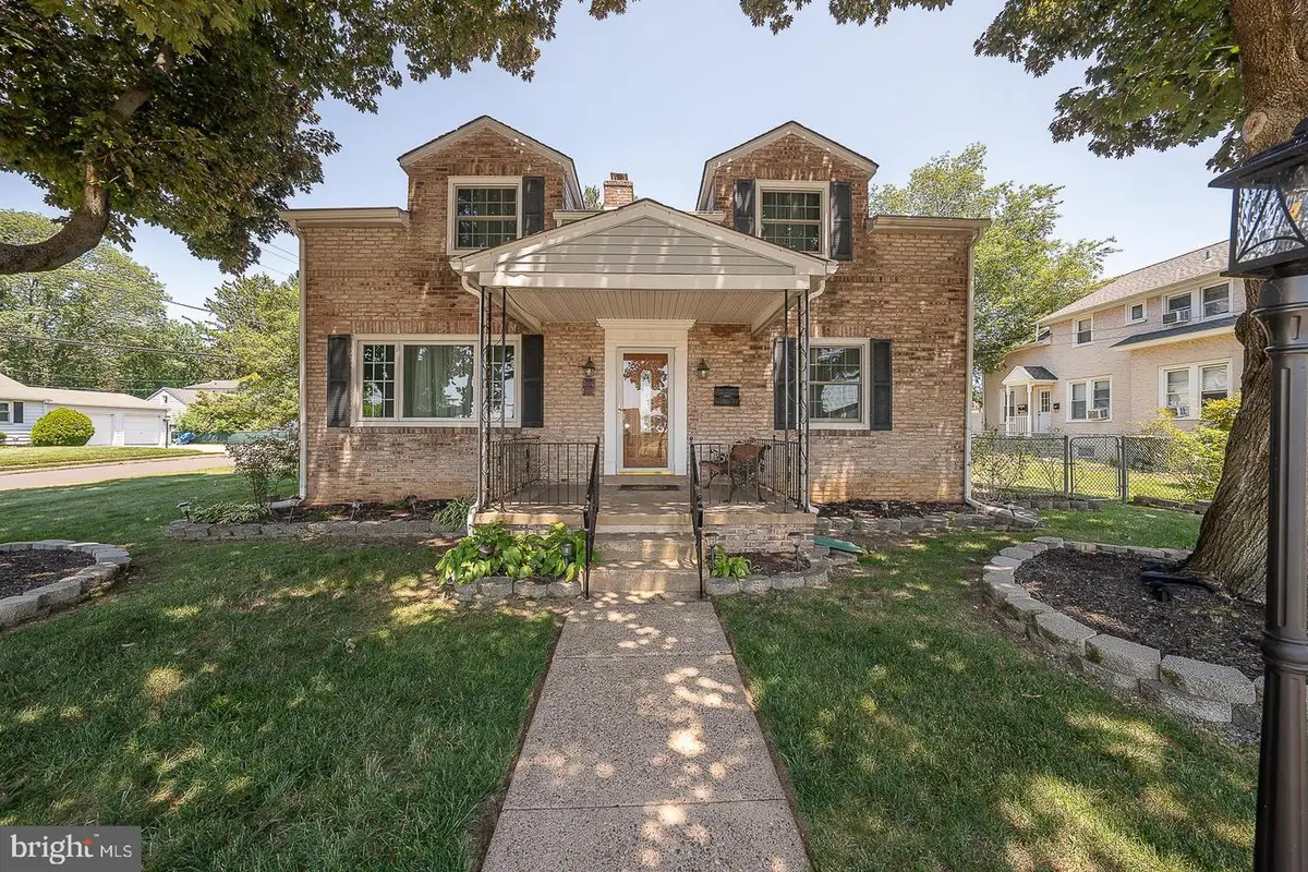201 Abbeyview Ave, Willow Grove, PA 19090 - #1