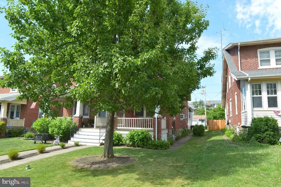 429 Perkiomen Ave, Lansdale, PA 19446 - #3