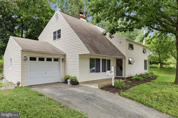 8703 Patton Rd, GLENSIDE, PA 19038