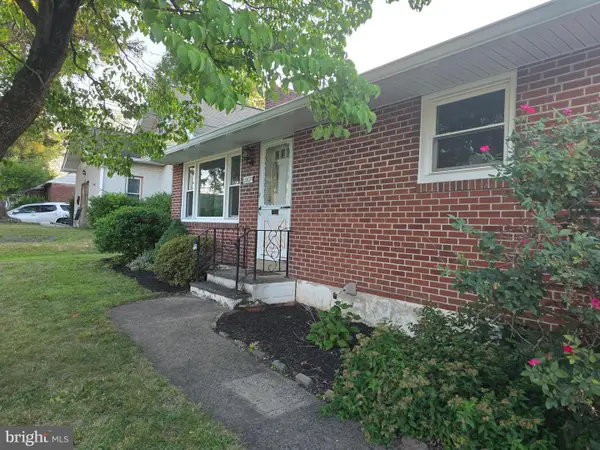 1207 N Charlotte St, POTTSTOWN, PA 19464