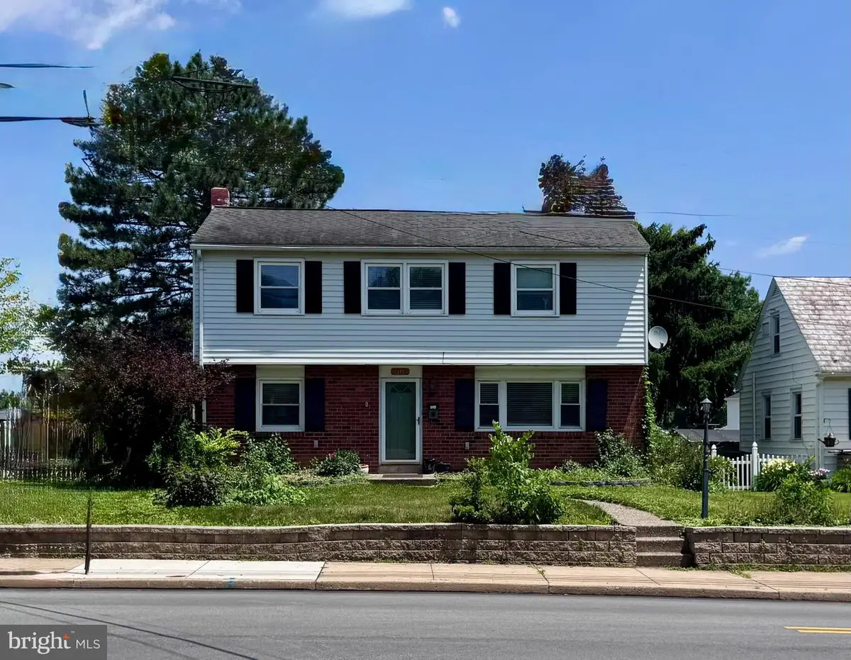139 N Main St, Hatfield, PA 19440 - #1