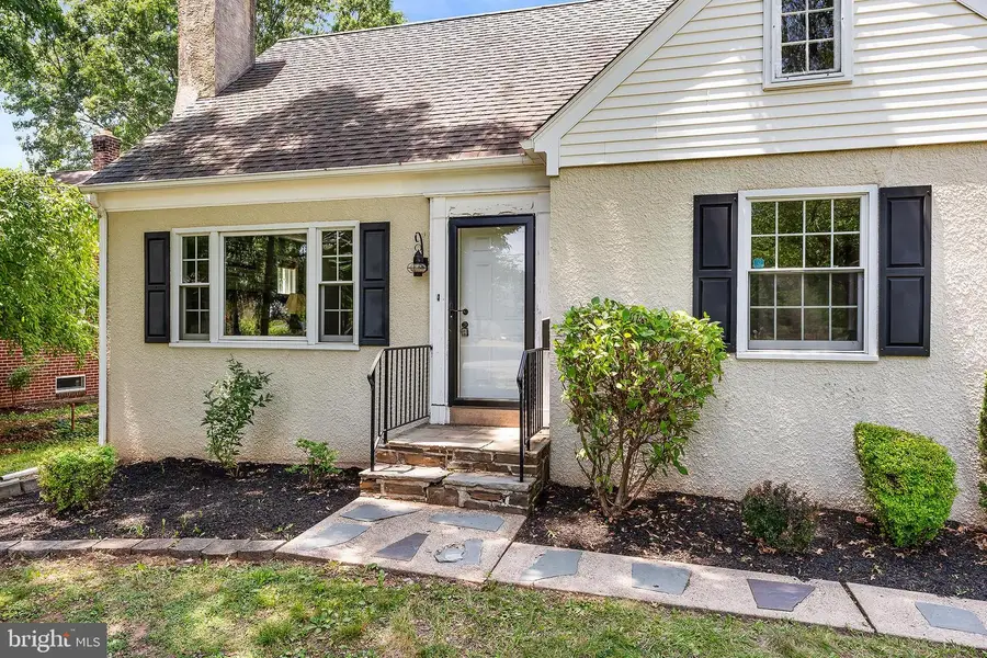 42 Park Ave, Lansdale, PA 19446 - #3