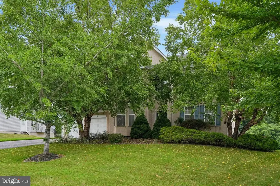6003 Shady Wood Cir, Collegeville, PA 19426 - #2
