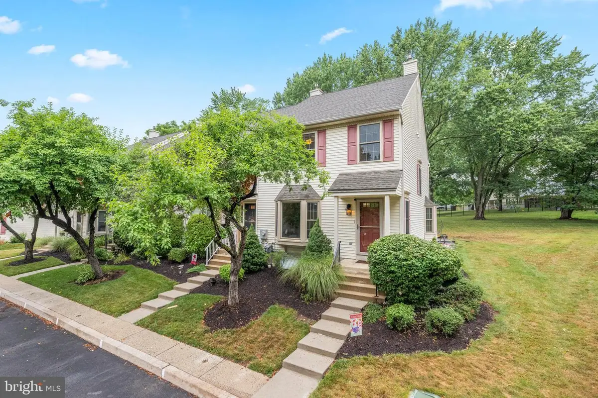 947 Dogwood Ct, Pottstown, PA 19464 - #1