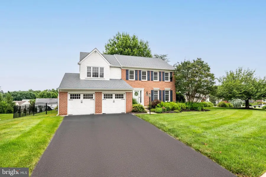 221 Cardinal Dr, Conshohocken, PA 19428 - #2