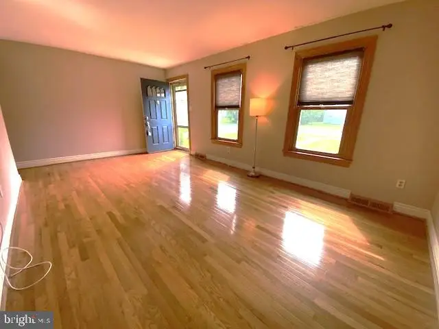 834 Jackson St, Lansdale, PA 19446 - #3
