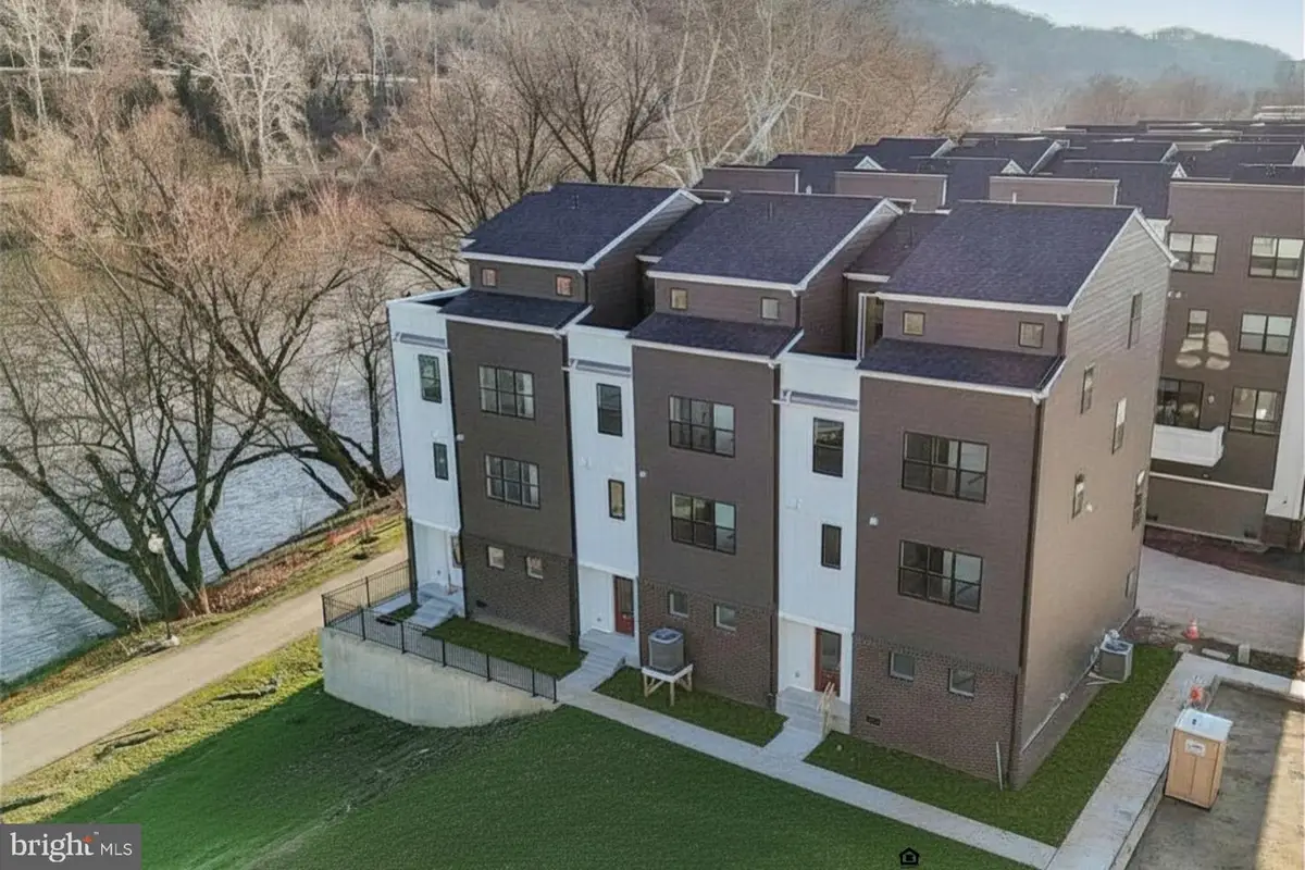 956 Riverplace Dr #56, Conshohocken, PA 19428 - #1