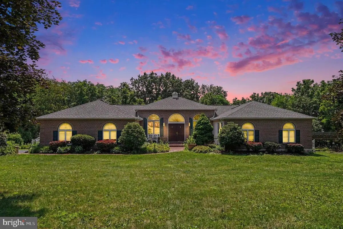 130 Hess Rd, Collegeville, PA 19426 - #1