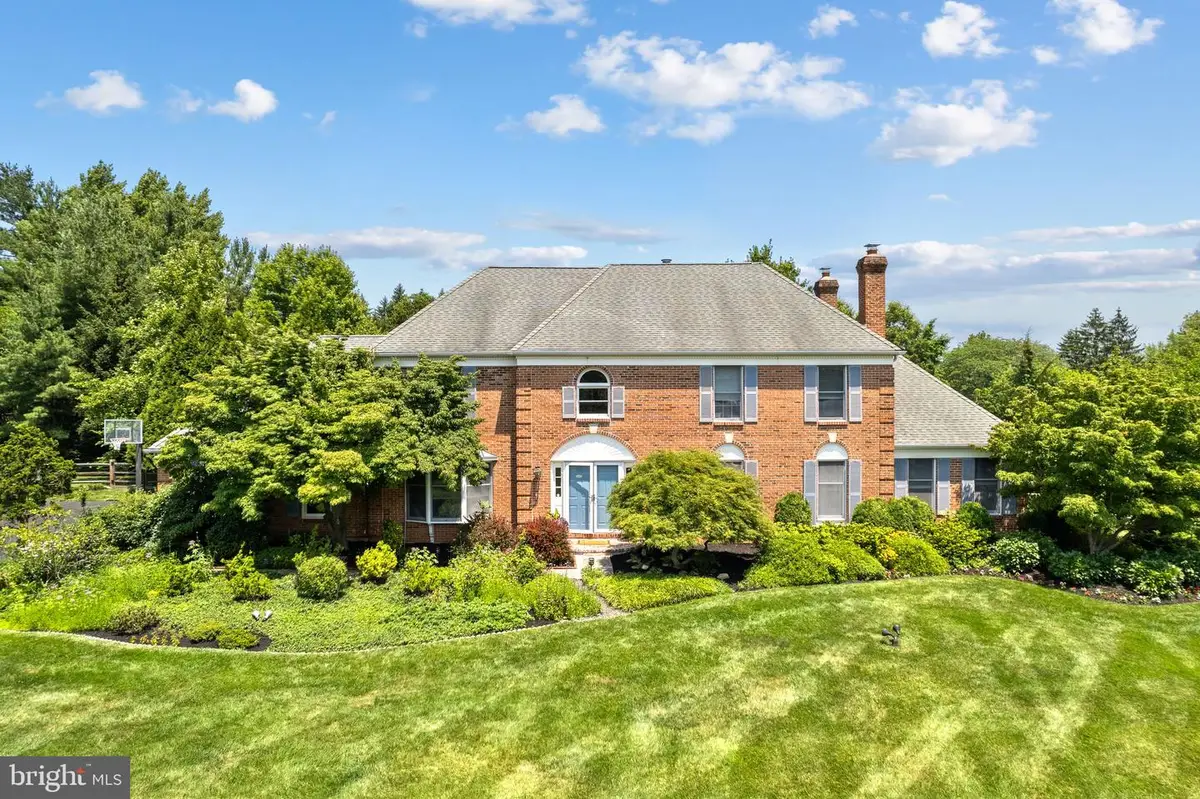 1233 Laura Ln, North Wales, PA 19454 - #1