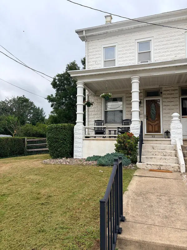 513 Pottstown Ave #, PENNSBURG, PA 18073