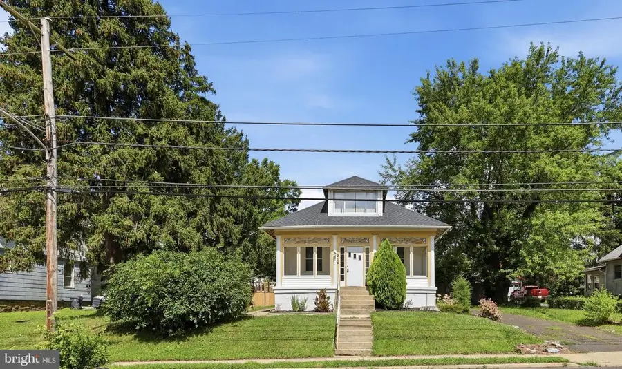 214 N Hills Ave, Glenside, PA 19038 - #2