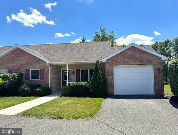 56 Bards Way, POTTSTOWN, PA 19464