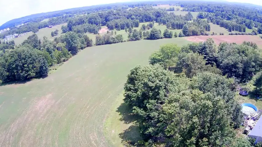 227l Schlegel Rd, Gilbertsville, PA 19525 - #3