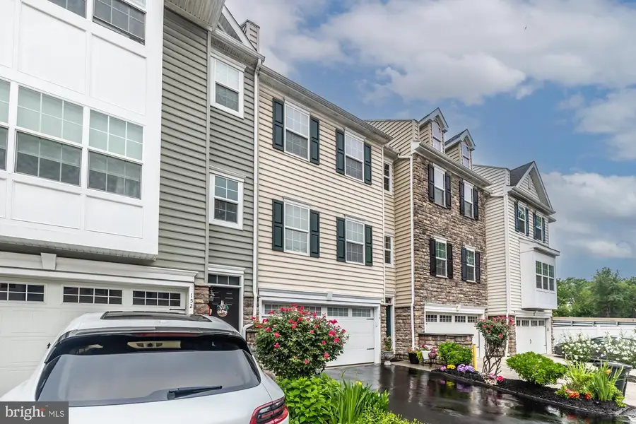 154 Moorehead Ave, Conshohocken, PA 19428 - #2
