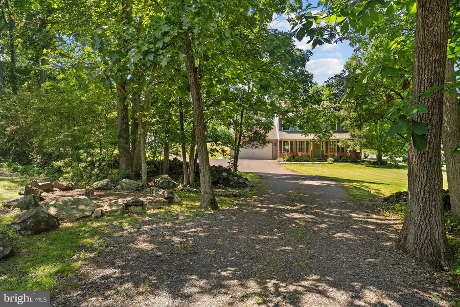 24 Hendricks Rd, Perkiomenville, PA 18074 - #2