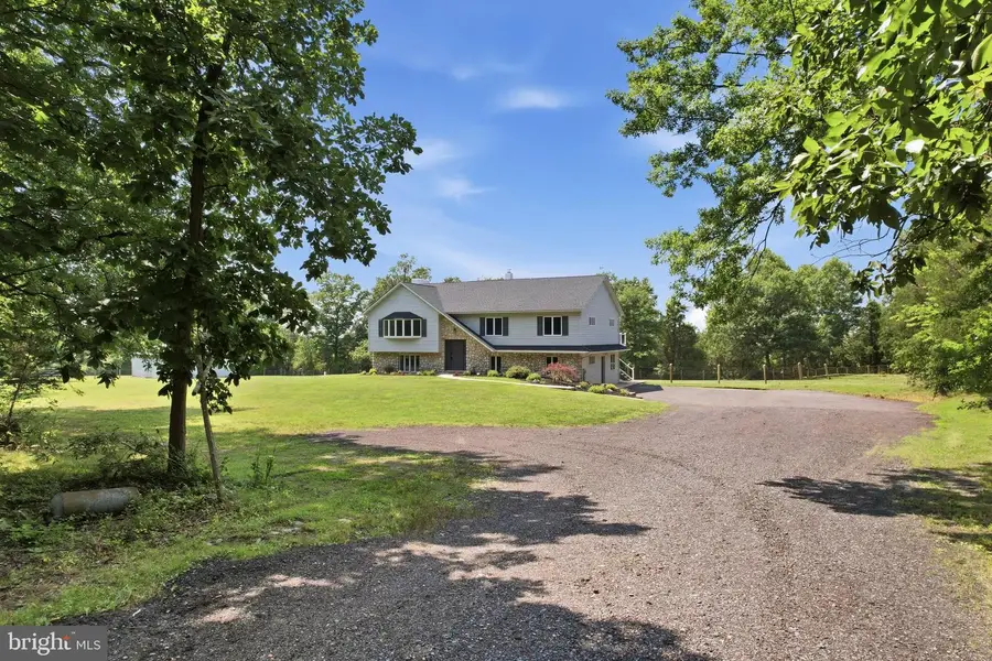 803 Ridge Rd, Salford, PA 18971 - #3