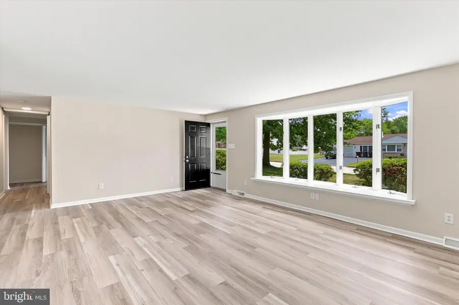 2010 Pine St, Hatfield, PA 19440 - #3