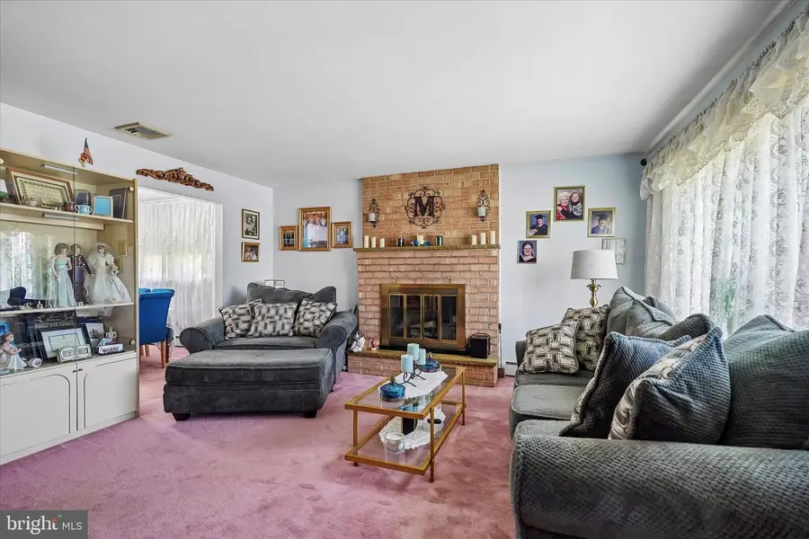 430 Fort Washington Ave, Fort Washington, PA 19034 - #3
