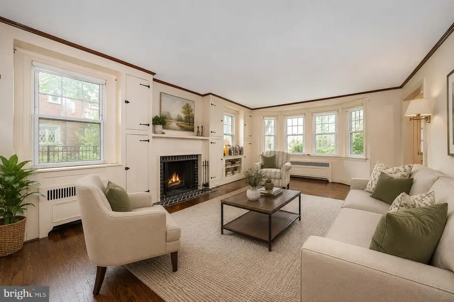 52 Rock Glen Rd, Wynnewood, PA 19096 - #3