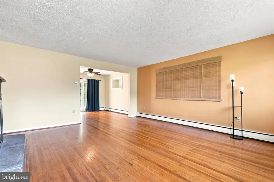 474 Mark Ln, King Of Prussia, PA 19406 - #2