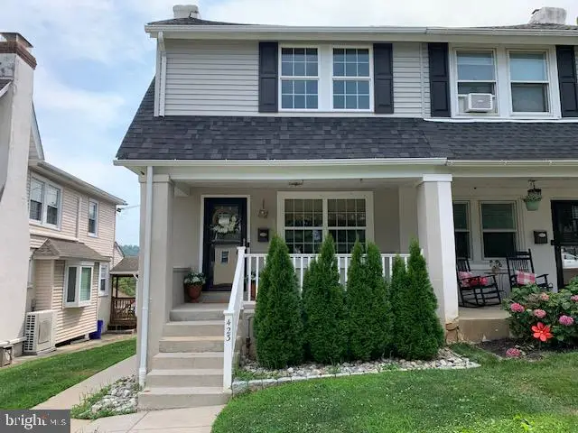 423 E Tenth Ave, Conshohocken, PA 19428 - #1