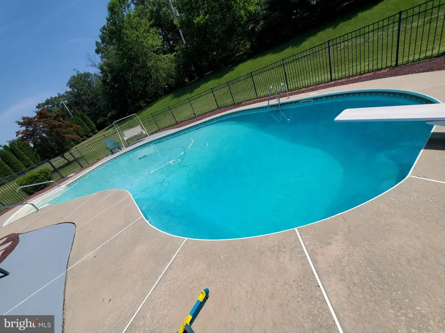 310 Country Ridge Dr, Royersford, PA 19468 - #3