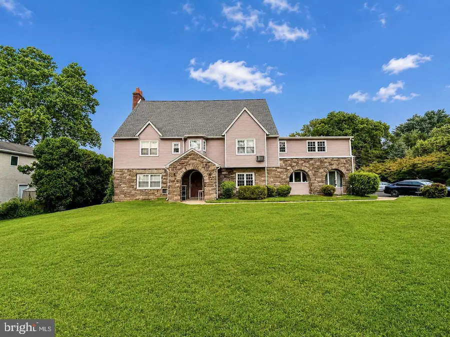 2250 Boyd Rd, Huntingdon Valley, PA 19006 - #2