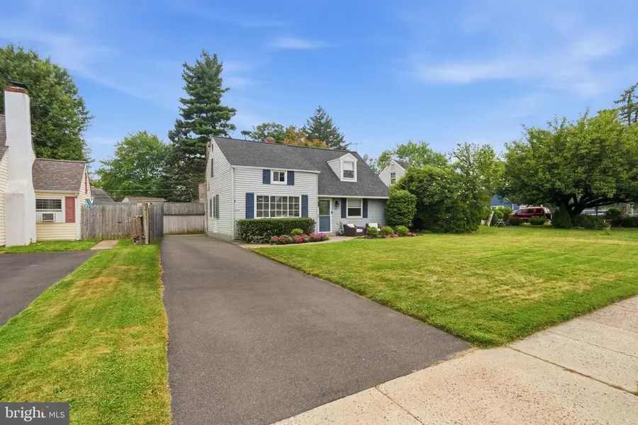 404 Tanner Rd, Hatboro, PA 19040 - #2