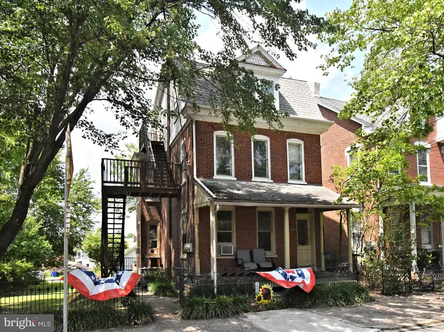 657 N Charlotte St, Pottstown, PA 19464 - #2