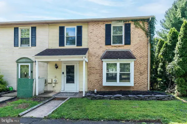 69 Logger Mill Rd, HORSHAM, PA 19044