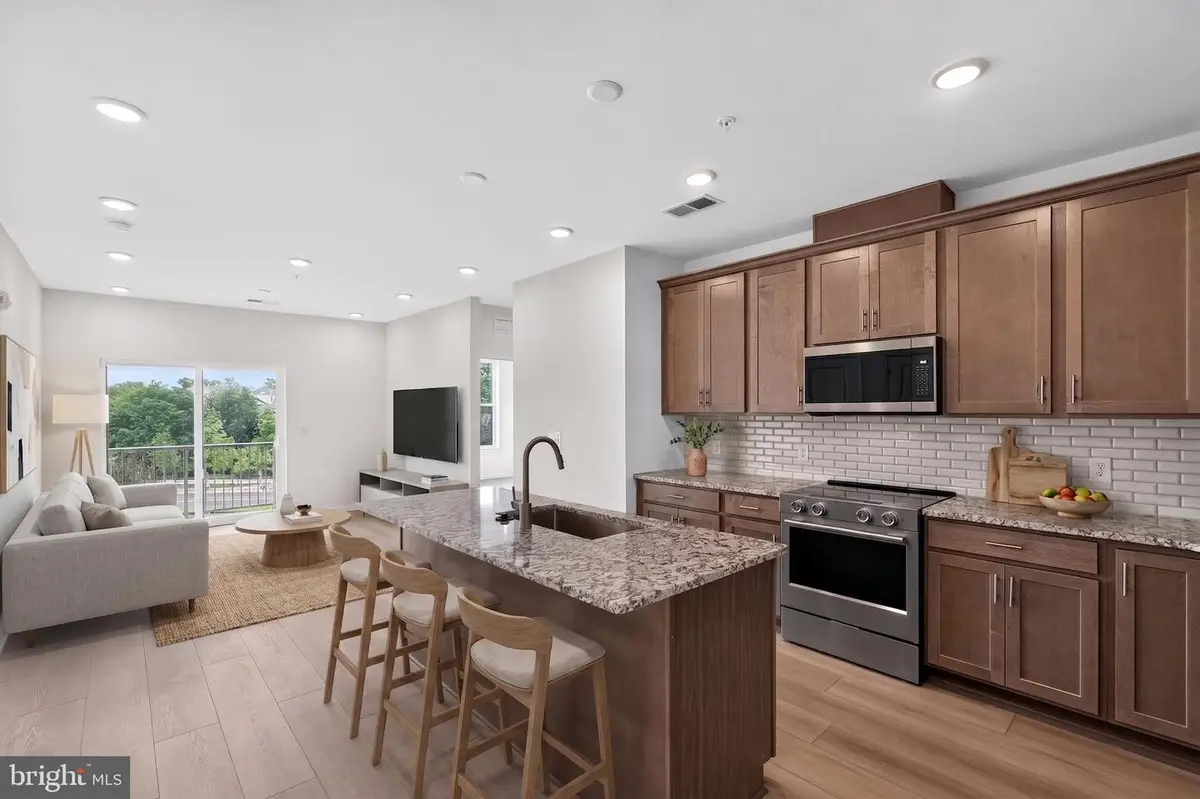 83 Bethlehem Pike #1213 Firestone, Colmar, PA 18915 - #1