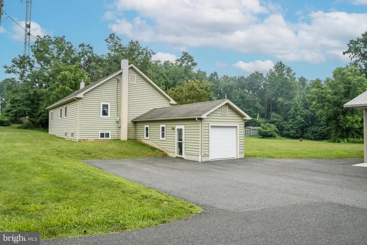 2016 Adams Rd, East Greenville, PA 18041 - #1