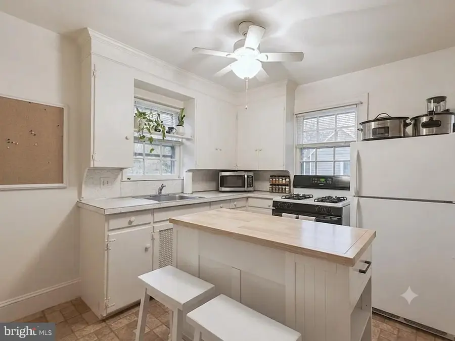 2113 Keith Rd, Abington, PA 19001 - #3
