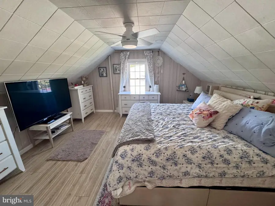51 E School St, Hatfield, PA 19440 - #3