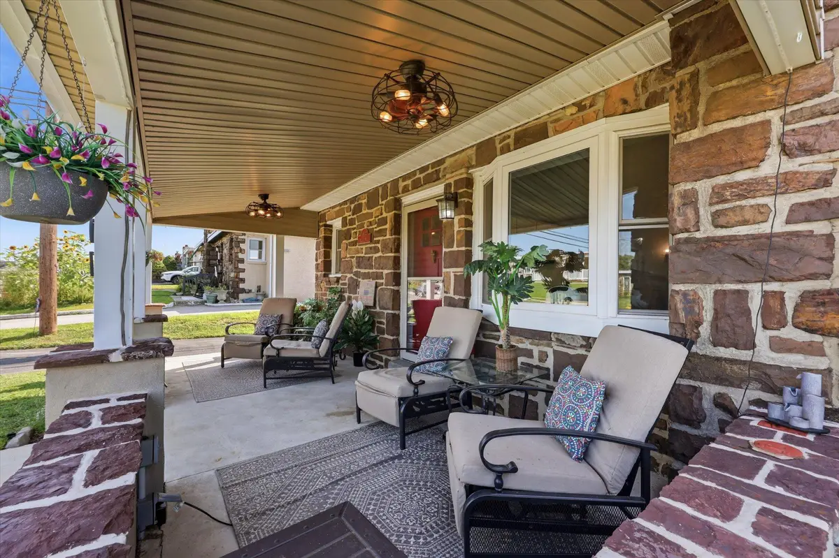 1307 Midland Rd, Conshohocken, PA 19428 - #1
