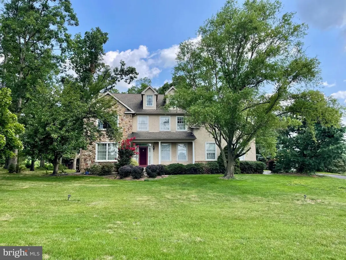 1 Eagle View Ln, Schwenksville, PA 19473 - #1