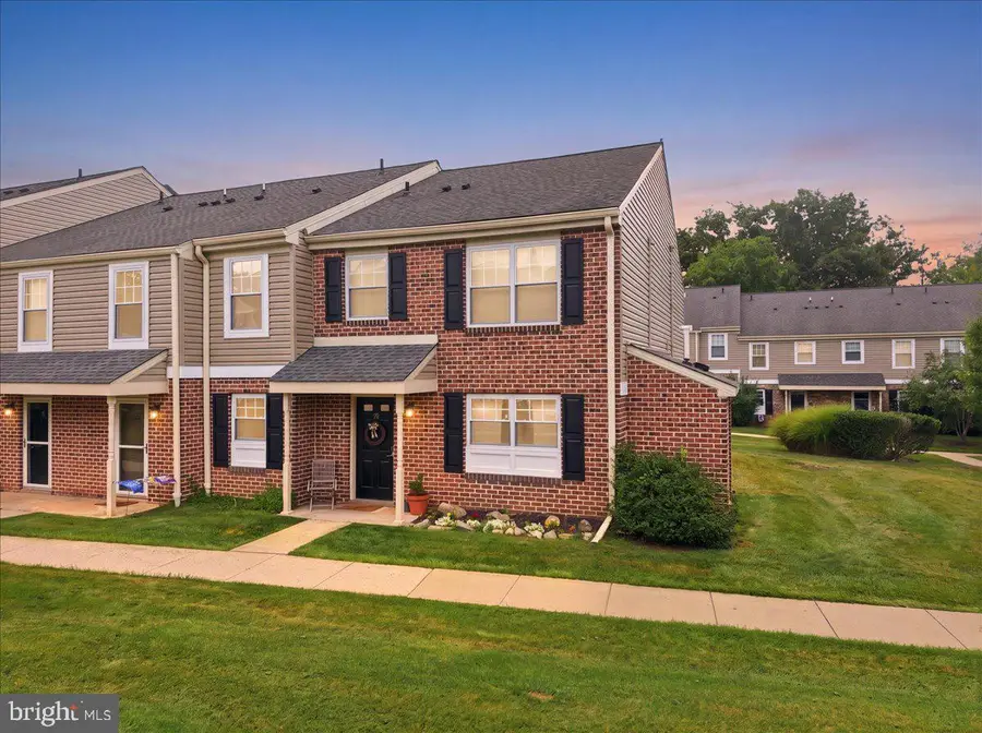 29 Barclay #204 U-29, Blue Bell, PA 19422 - #2