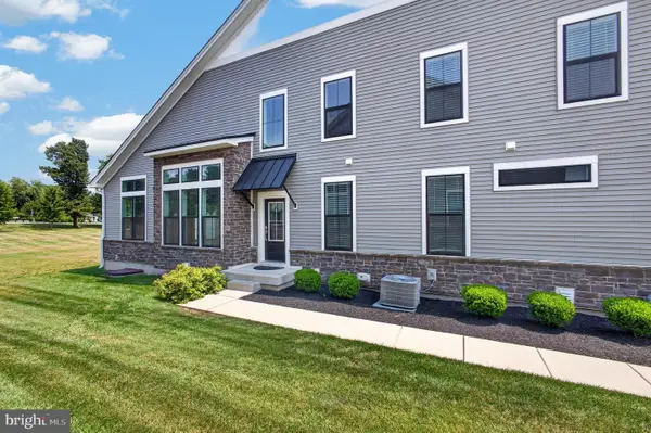 9 Umbrell Dr, NORRISTOWN, PA 19403