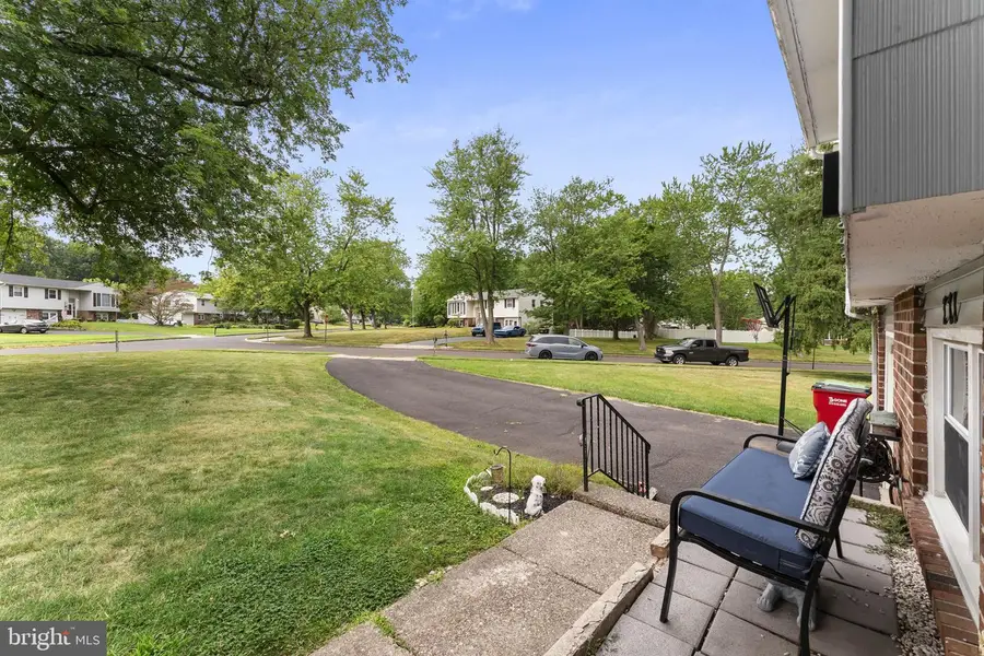 371 Carpenter Ln, Hatfield, PA 19440 - #3