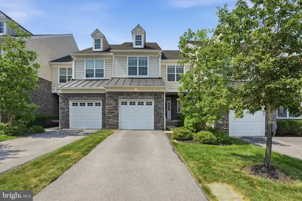 205 Ella Ln, CONSHOHOCKEN, PA 19428