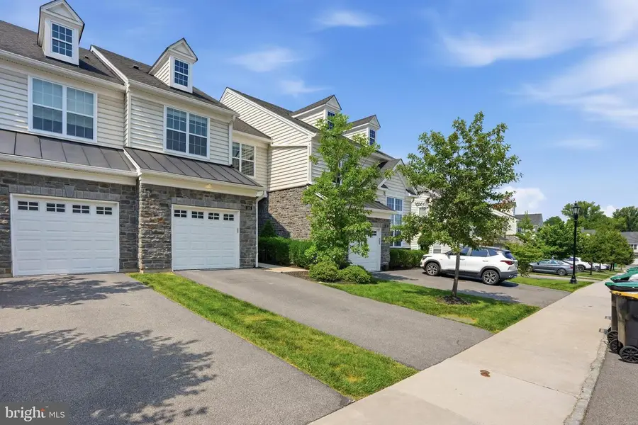 205 Ella Ln, Conshohocken, PA 19428 - #3