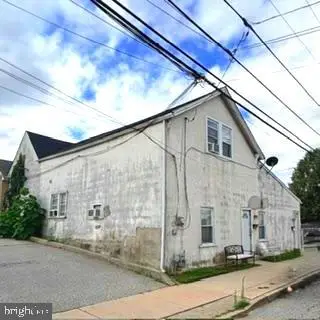 803 Forrest St, Conshohocken, PA 19428 - #3