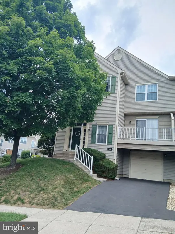 348 Bluestone Ct, COLLEGEVILLE, PA 19426
